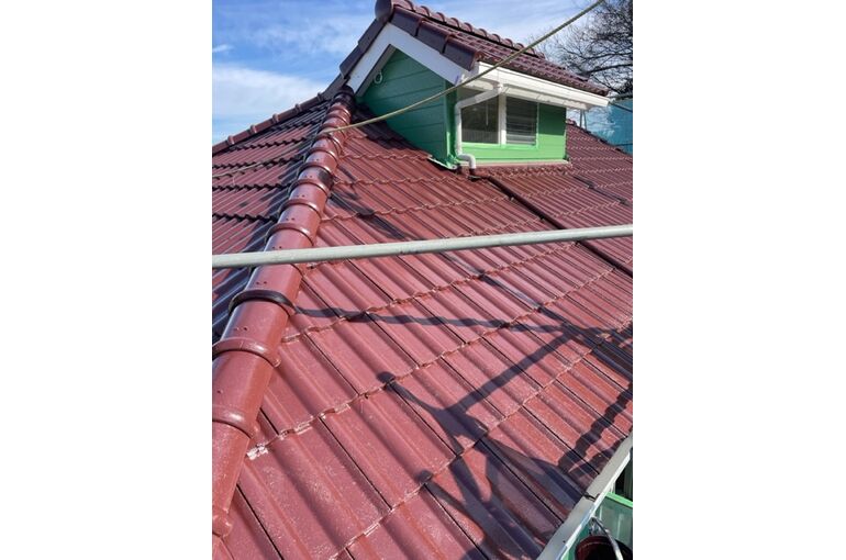 屋根塗装工事